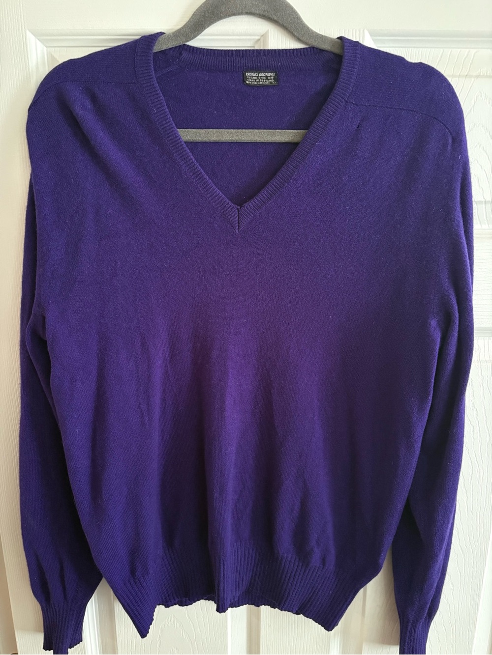 100% cashmere Brooks Brothers crewneck pullover sweater purple v neck men's L